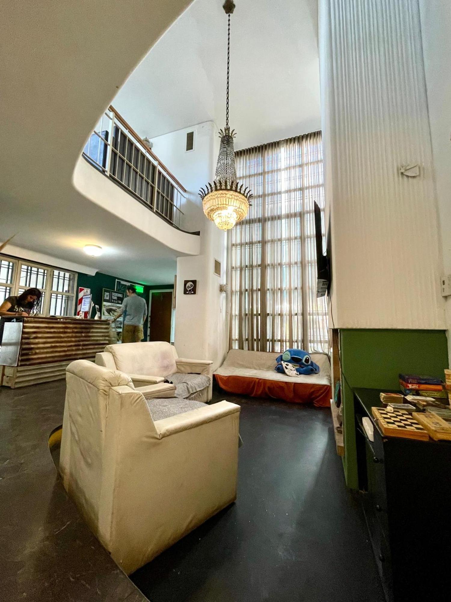 Panda Hostel เมนโดซา ภายนอก รูปภาพ