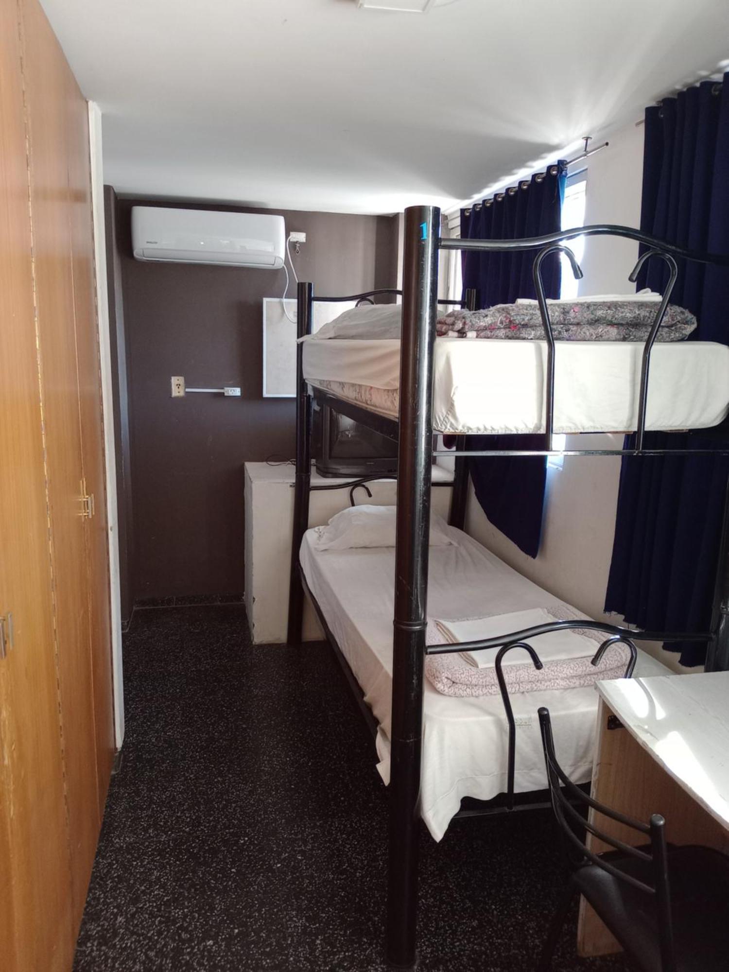 Panda Hostel เมนโดซา ภายนอก รูปภาพ